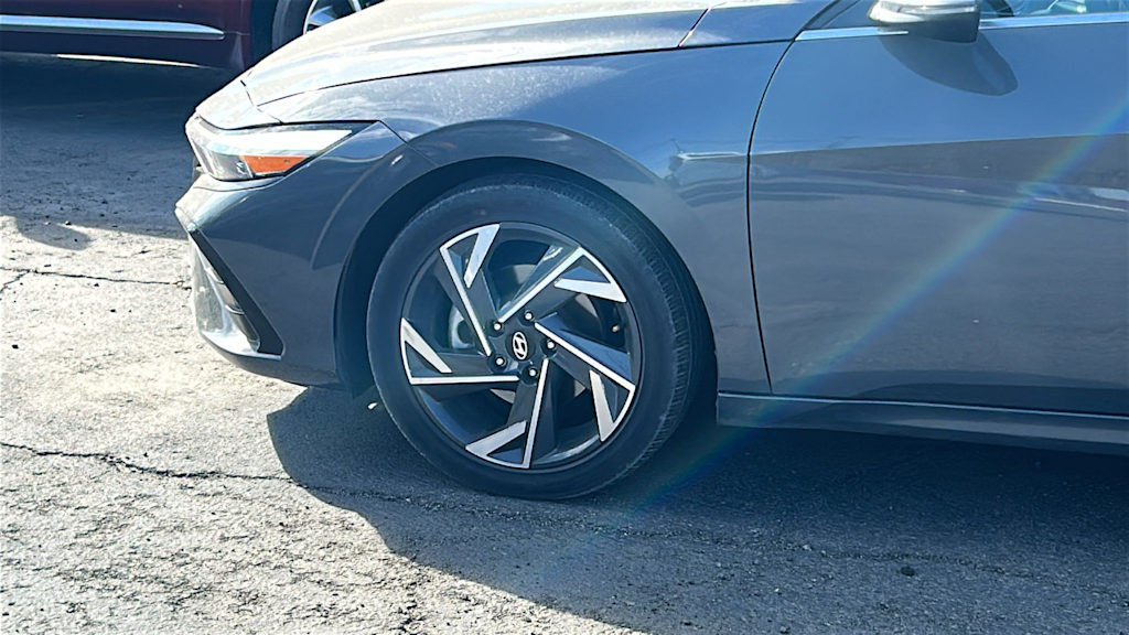Thumbnail: 2025 Hyundai Elantra - 7
