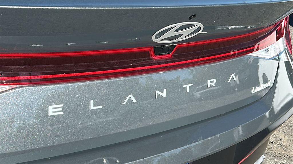Thumbnail: 2025 Hyundai Elantra - 6