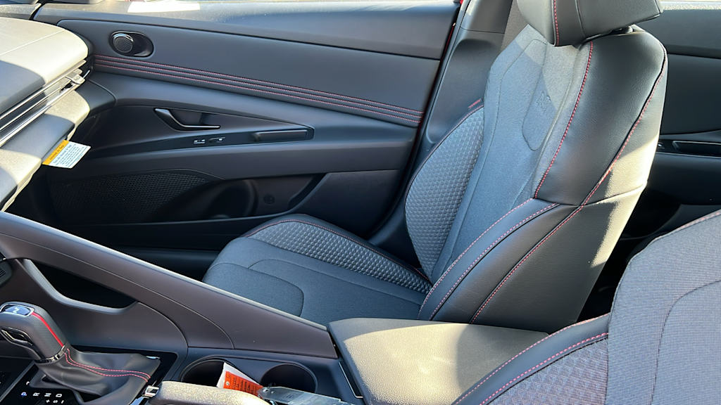 Thumbnail: 2026 Hyundai Elantra - 10