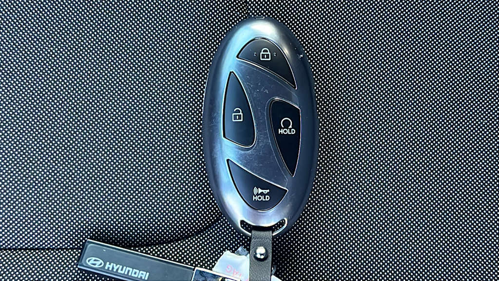 Thumbnail: 2026 Hyundai Elantra - 17