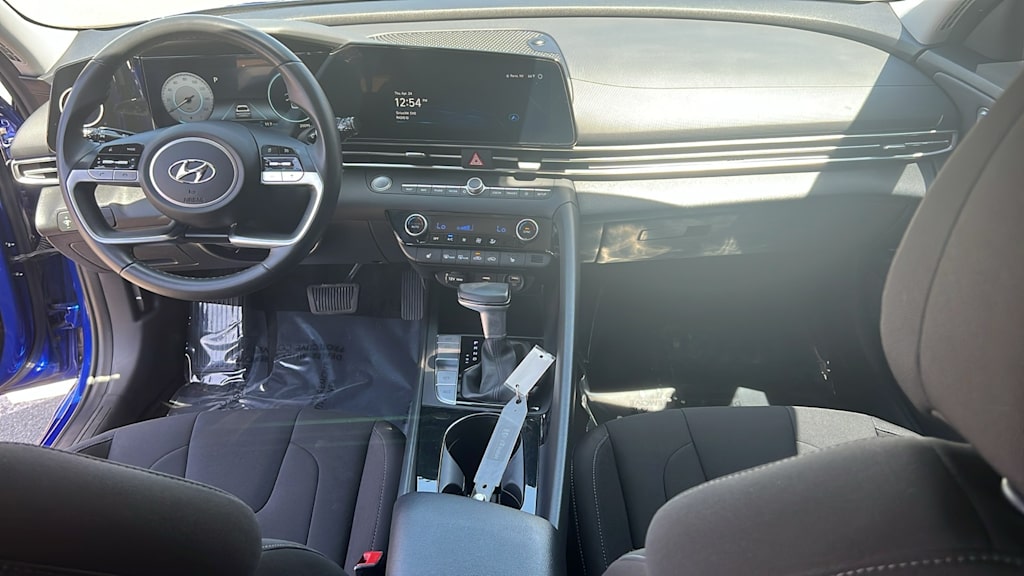 2023 Hyundai Elantra SEL 13