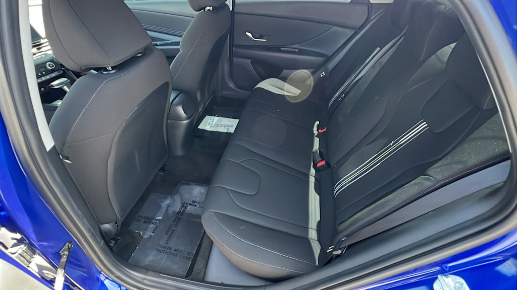 2023 Hyundai Elantra SEL 12