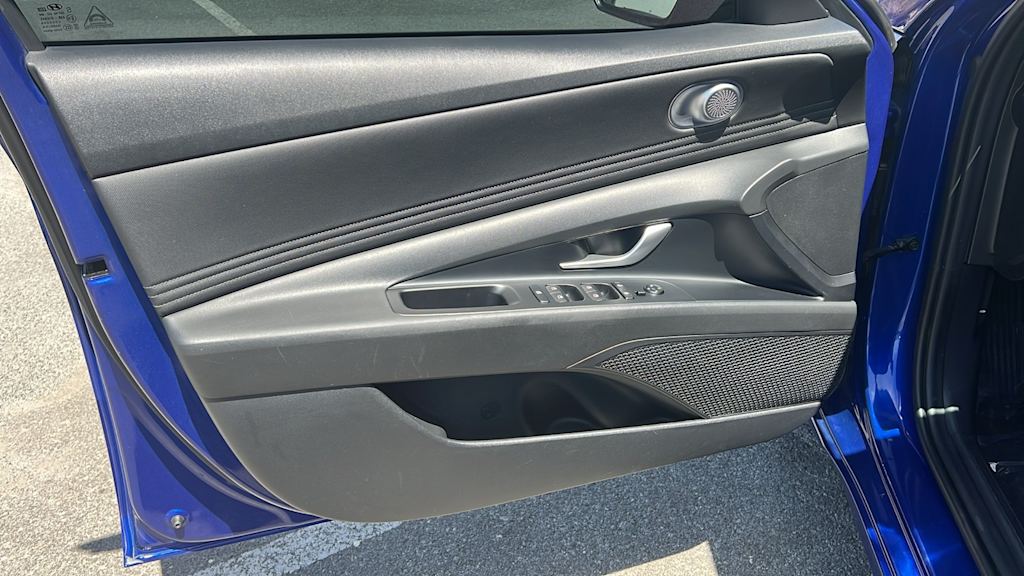 2023 Hyundai Elantra SEL 28
