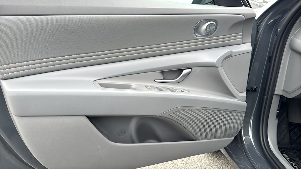 Thumbnail: 2026 Hyundai Elantra - 28