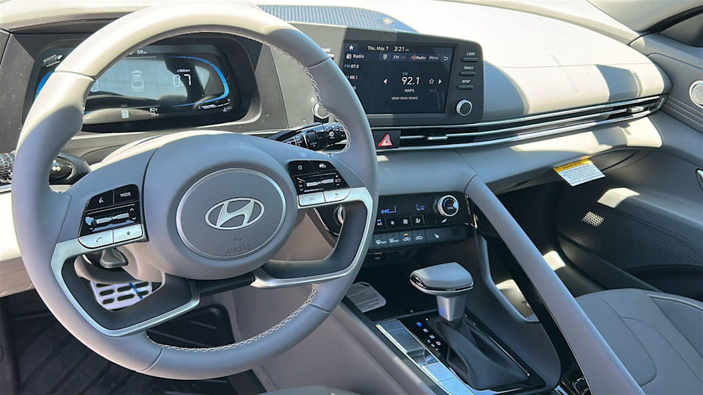 Thumbnail: 2026 Hyundai Elantra - 2