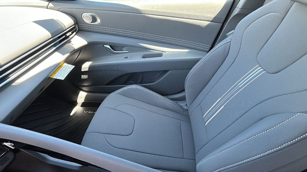 Thumbnail: 2026 Hyundai Elantra - 10