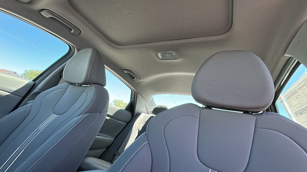 Thumbnail: 2026 Hyundai Elantra - 18