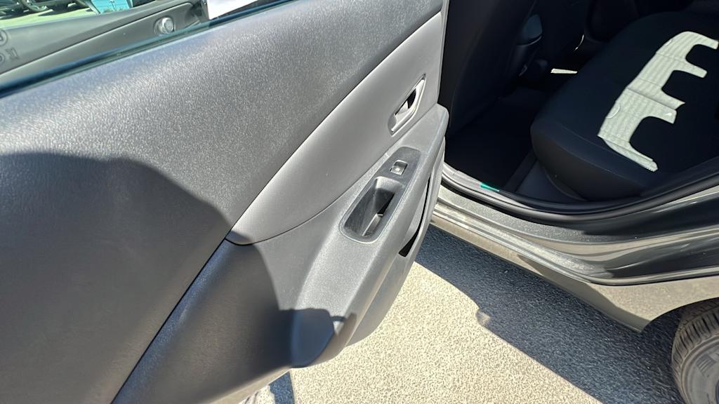 2024 Hyundai Elantra SEL 23