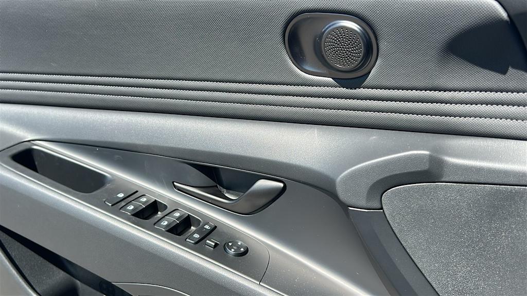 Thumbnail: 2026 Hyundai Elantra - 7