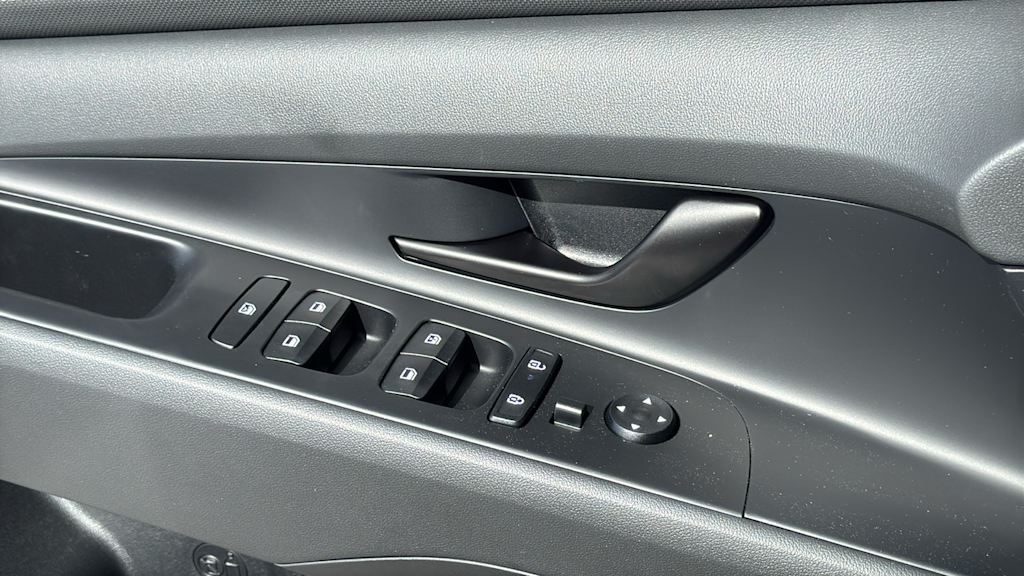 Thumbnail: 2026 Hyundai Elantra - 27