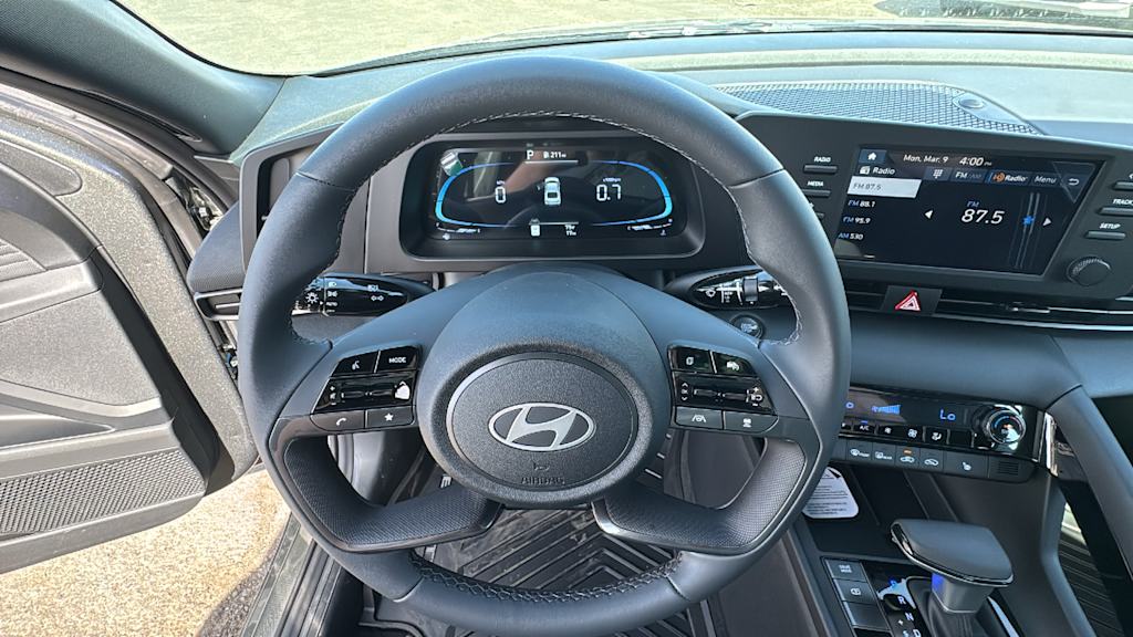 Thumbnail: 2026 Hyundai Elantra - 8