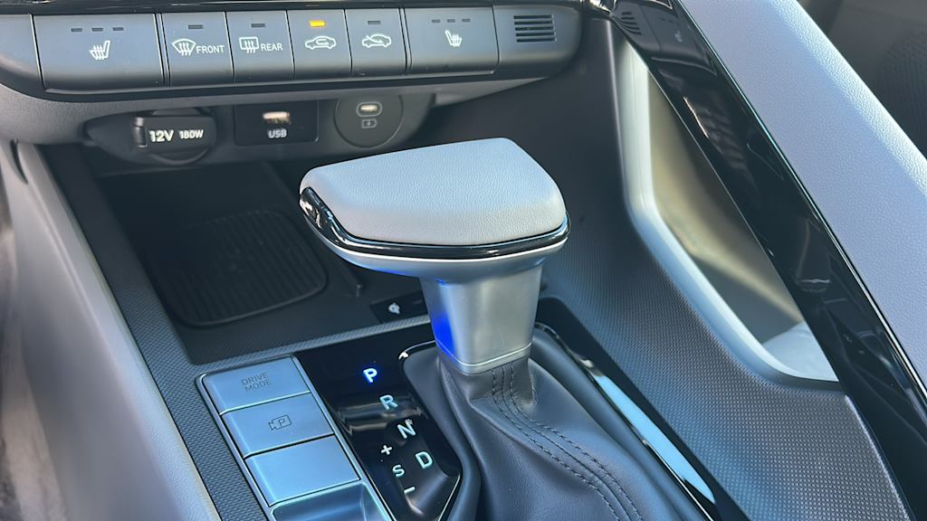 Thumbnail: 2026 Hyundai Elantra - 15