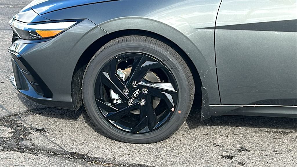 Thumbnail: 2026 Hyundai Elantra - 8