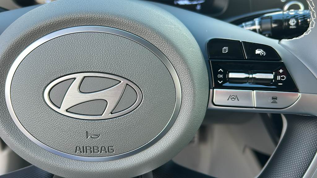 Thumbnail: 2026 Hyundai Elantra - 26