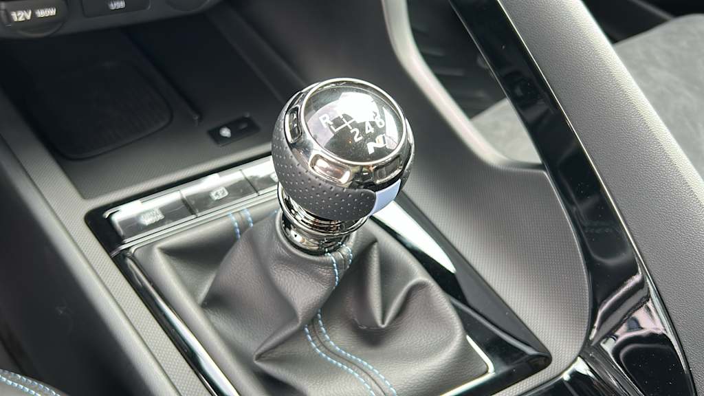 Thumbnail: 2025 Hyundai Elantra - 13