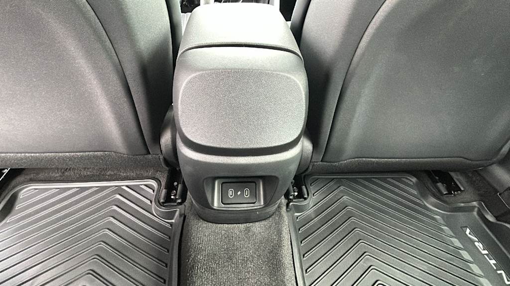 Thumbnail: 2025 Hyundai Elantra - 27