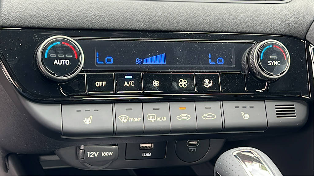 Thumbnail: 2026 Hyundai Elantra - 22