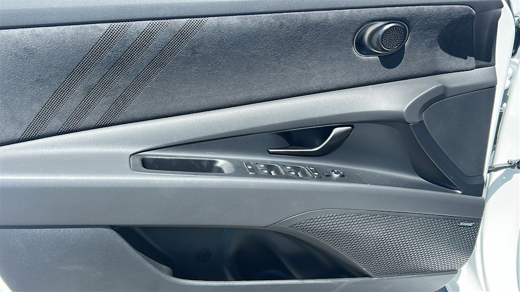 Thumbnail: 2026 Hyundai Elantra - 26