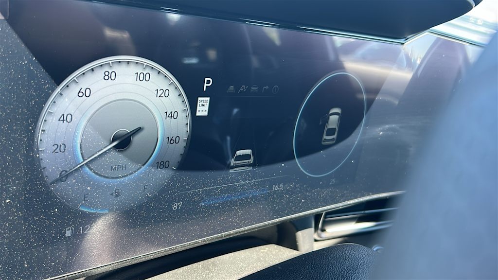 Thumbnail: 2026 Hyundai Elantra - 13