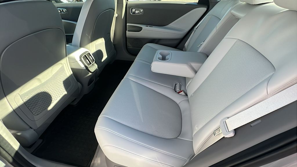 Thumbnail: 2025 Hyundai Ioniq 6 - 11