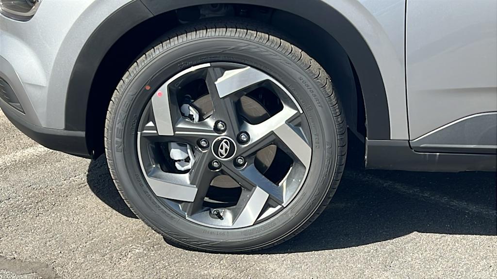 Thumbnail: 2026 Hyundai Venue - 8