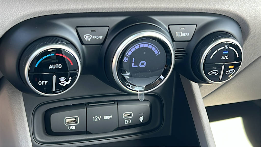 Thumbnail: 2026 Hyundai Venue - 22