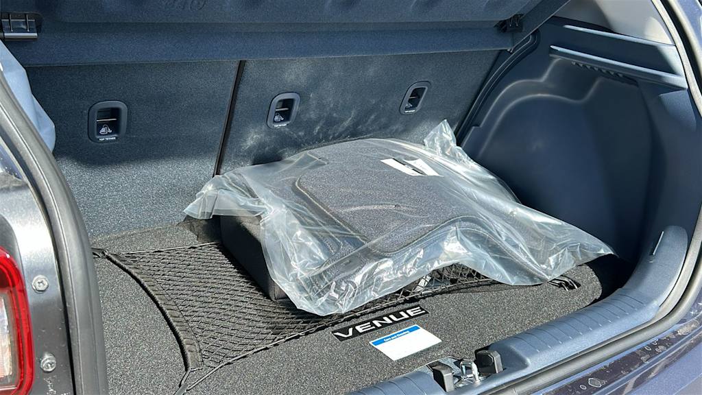 Thumbnail: 2026 Hyundai Venue - 17