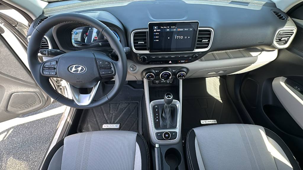 Thumbnail: 2026 Hyundai Venue - 13