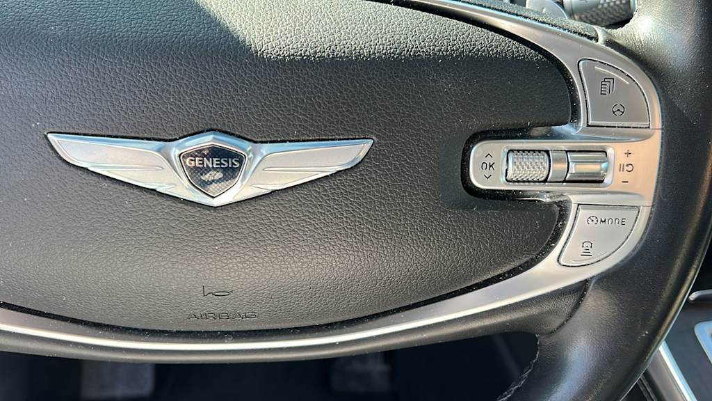 Thumbnail: 2021 Genesis GV80 - 20