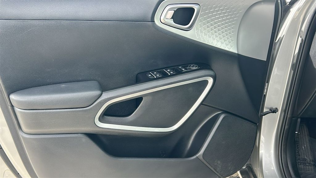 Thumbnail: 2024 Kia Soul - 28