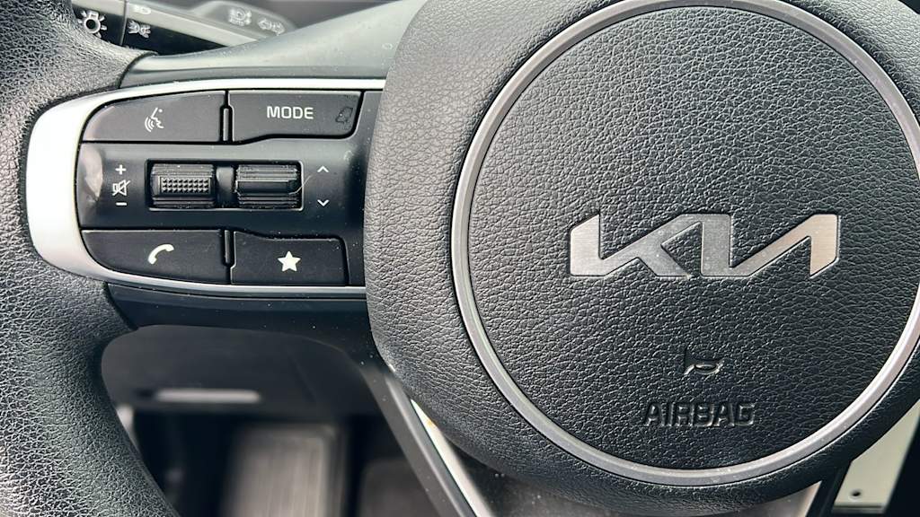 Thumbnail: 2023 Kia Sportage - 18
