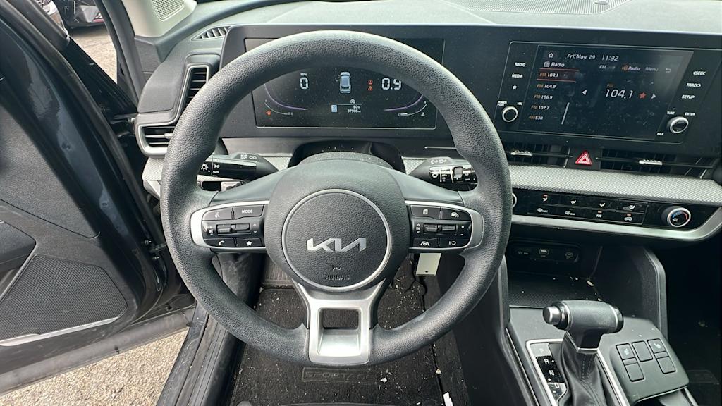 Thumbnail: 2023 Kia Sportage - 8