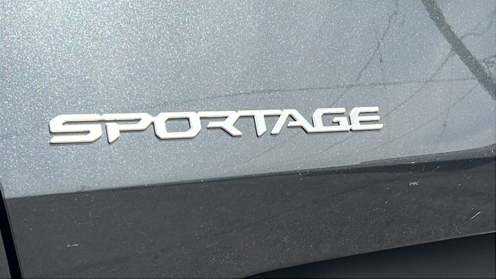 Thumbnail: 2023 Kia Sportage - 7