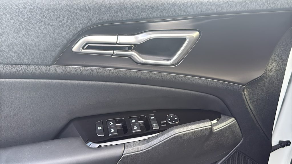 Thumbnail: 2024 Kia Sportage - 28