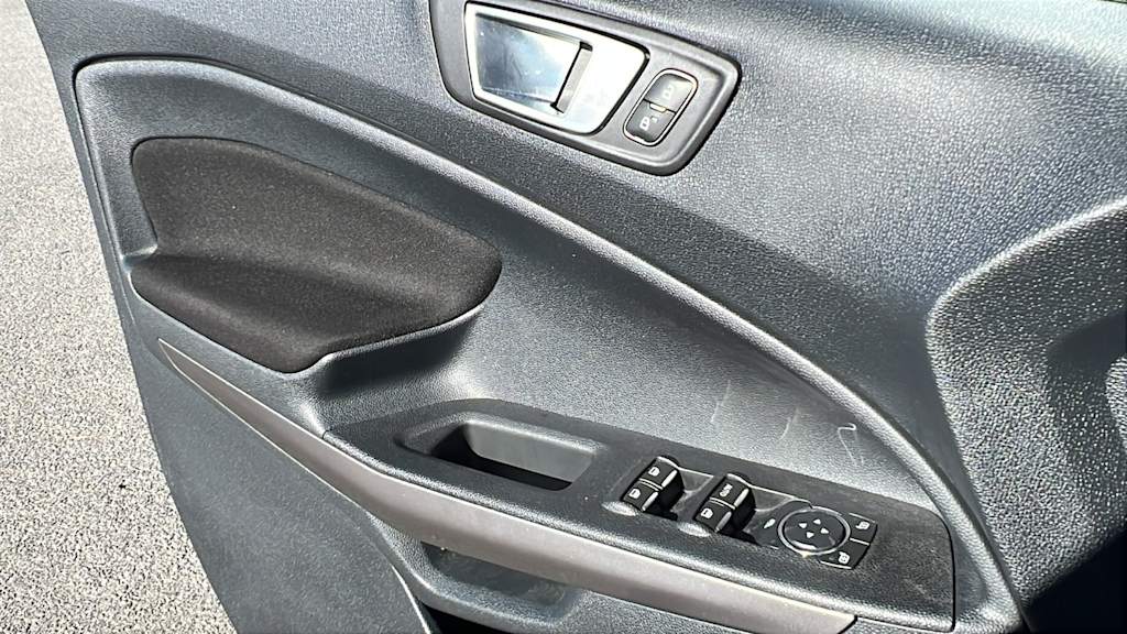 Thumbnail: 2019 Ford EcoSport - 28