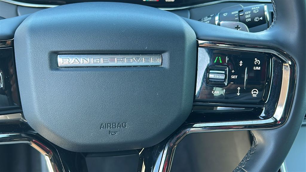 Thumbnail: 2024 Land Rover Range Rover Evoque - 26