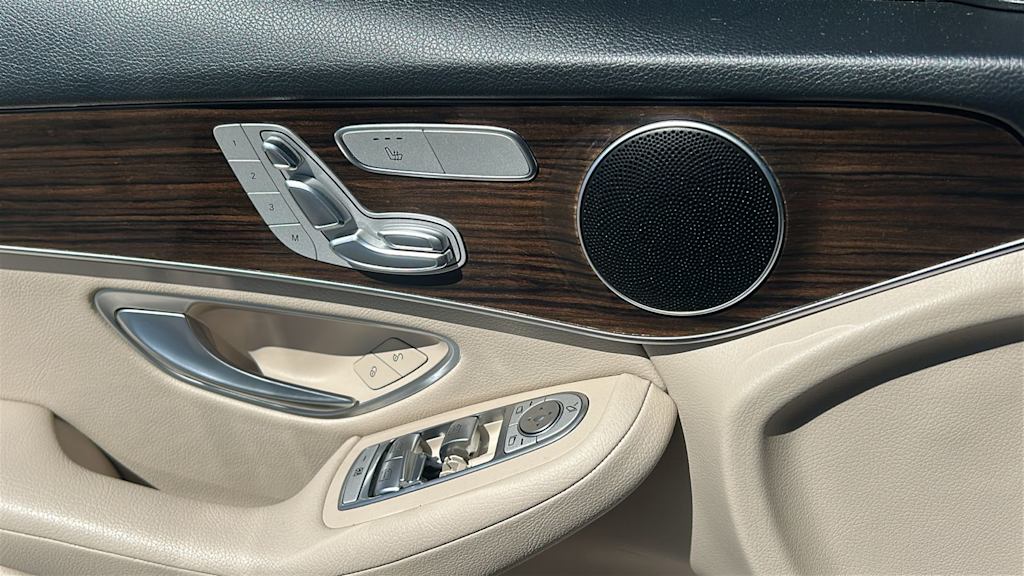 Thumbnail: 2021 Mercedes-Benz GLC - 21