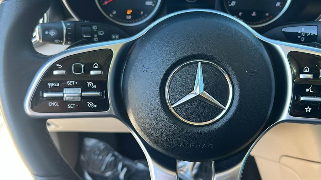 Thumbnail: 2021 Mercedes-Benz GLC - 19