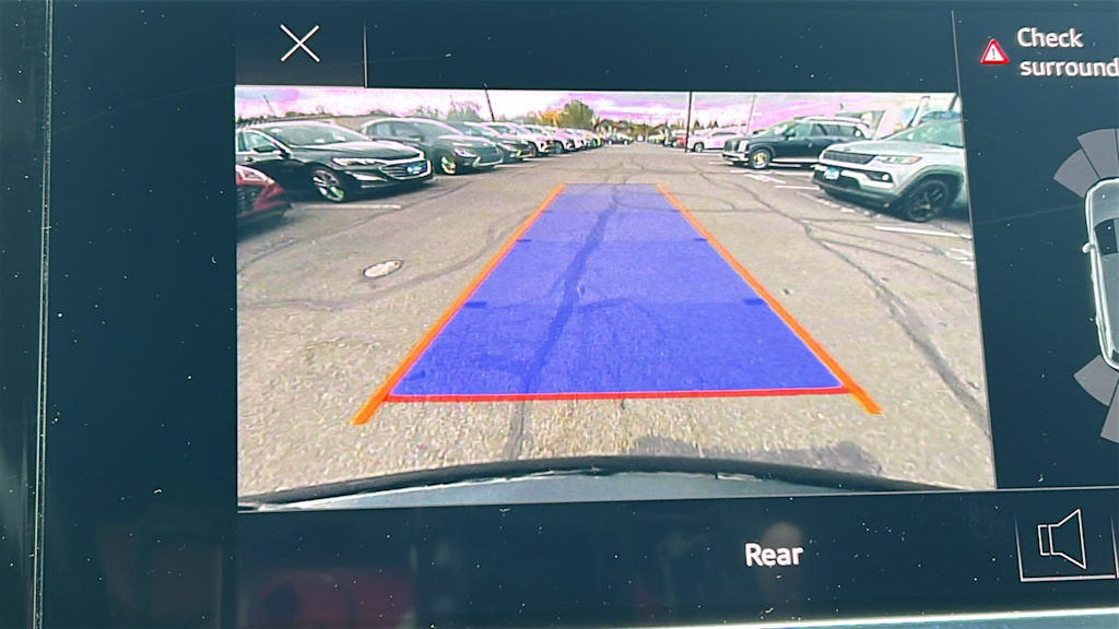 Thumbnail: 2022 Audi Q3 - 14