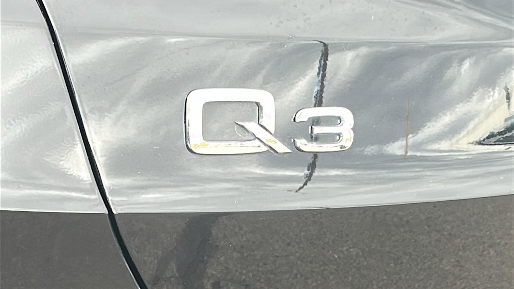 Thumbnail: 2022 Audi Q3 - 7