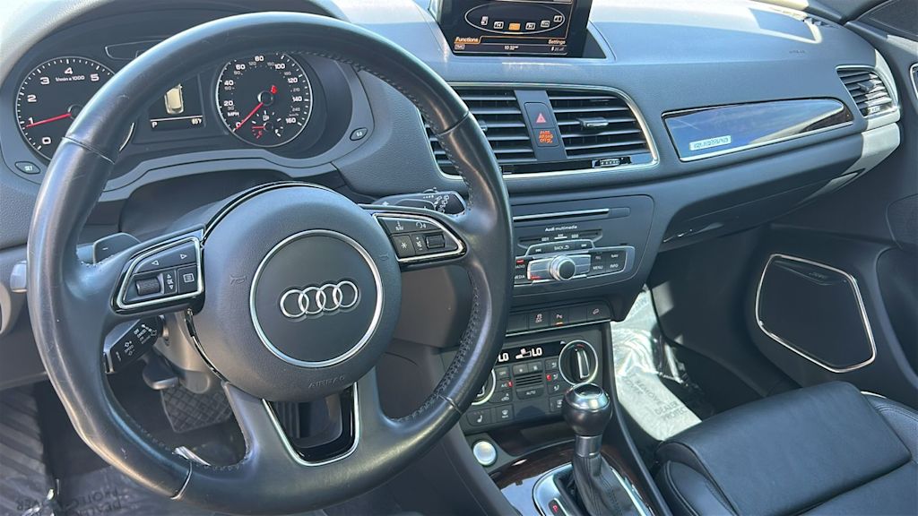 Thumbnail: 2016 Audi Q3 - 2