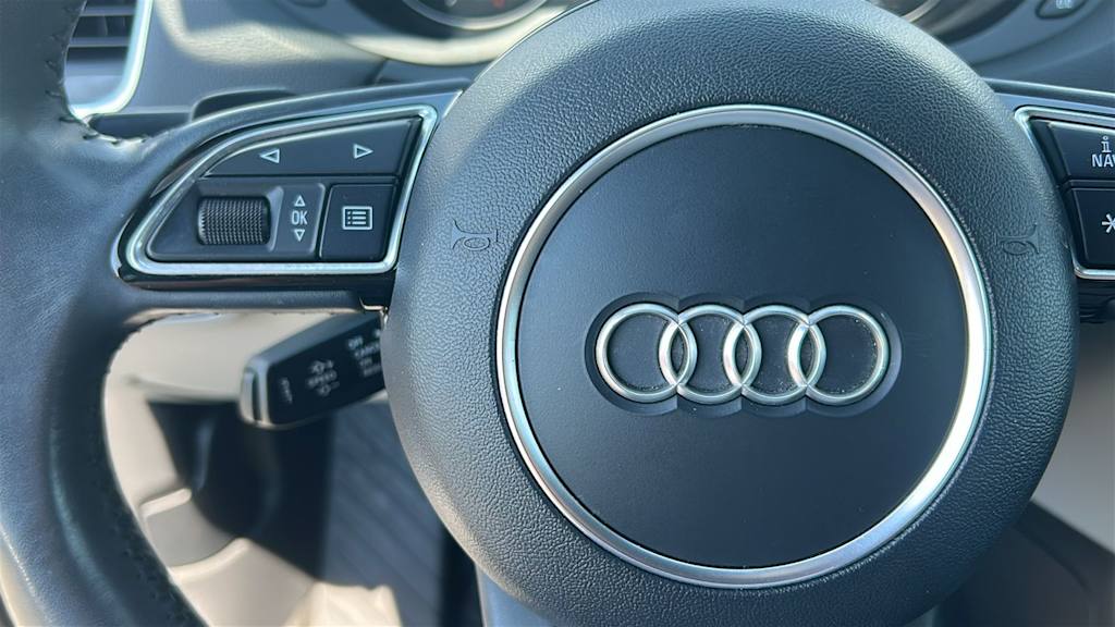 Thumbnail: 2018 Audi Q3 - 26