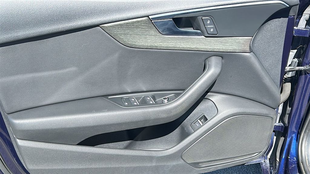 Thumbnail: 2019 Audi A4 - 29
