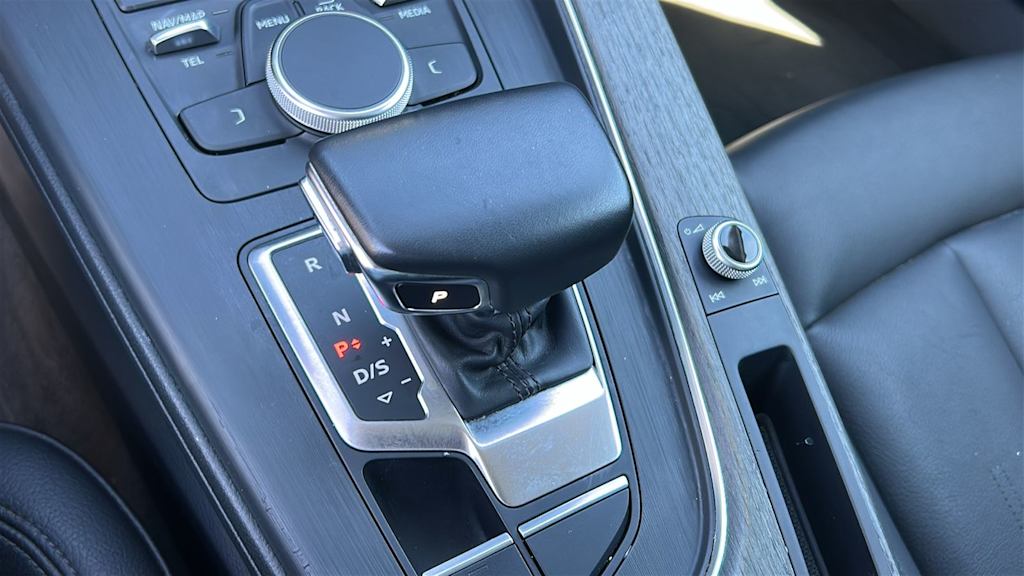 Thumbnail: 2019 Audi A4 - 15
