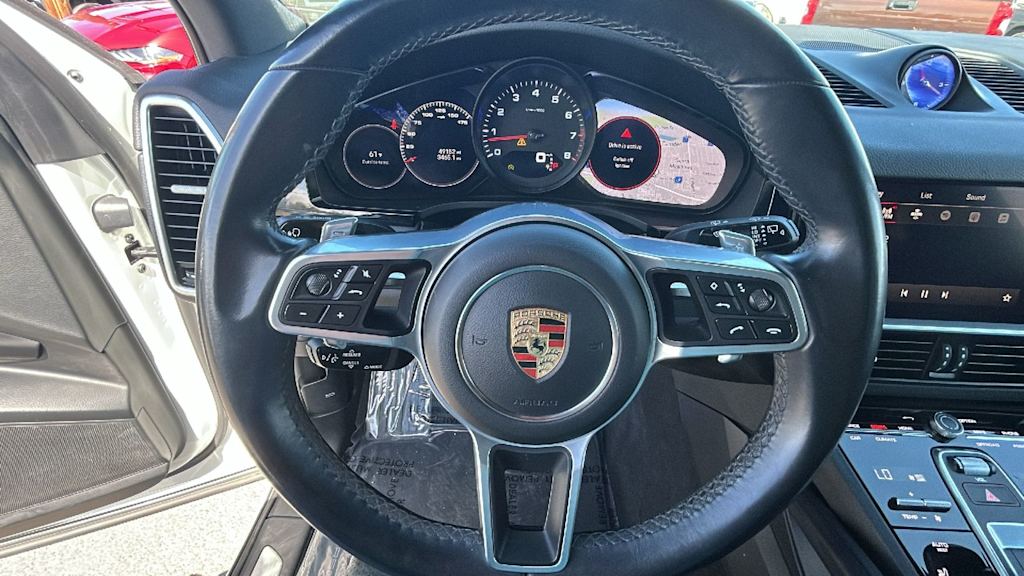 Thumbnail: 2023 Porsche Cayenne - 9