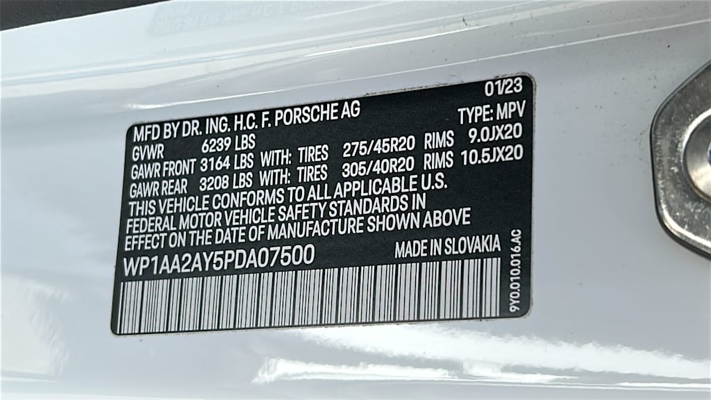 Thumbnail: 2023 Porsche Cayenne - 18