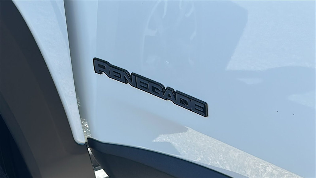 Thumbnail: 2023 Jeep Renegade - 7