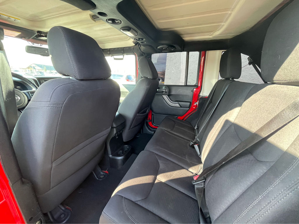 Thumbnail: 2014 Jeep Wrangler - 11