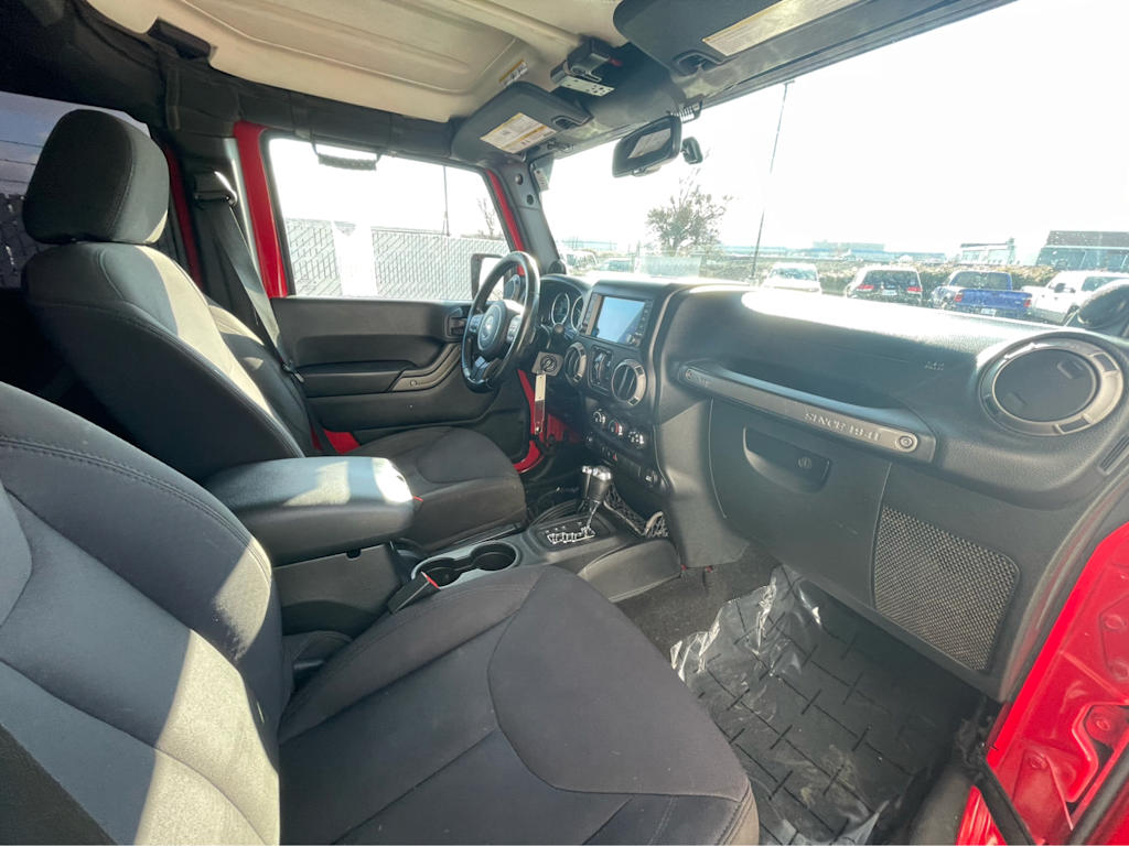 Thumbnail: 2014 Jeep Wrangler - 10