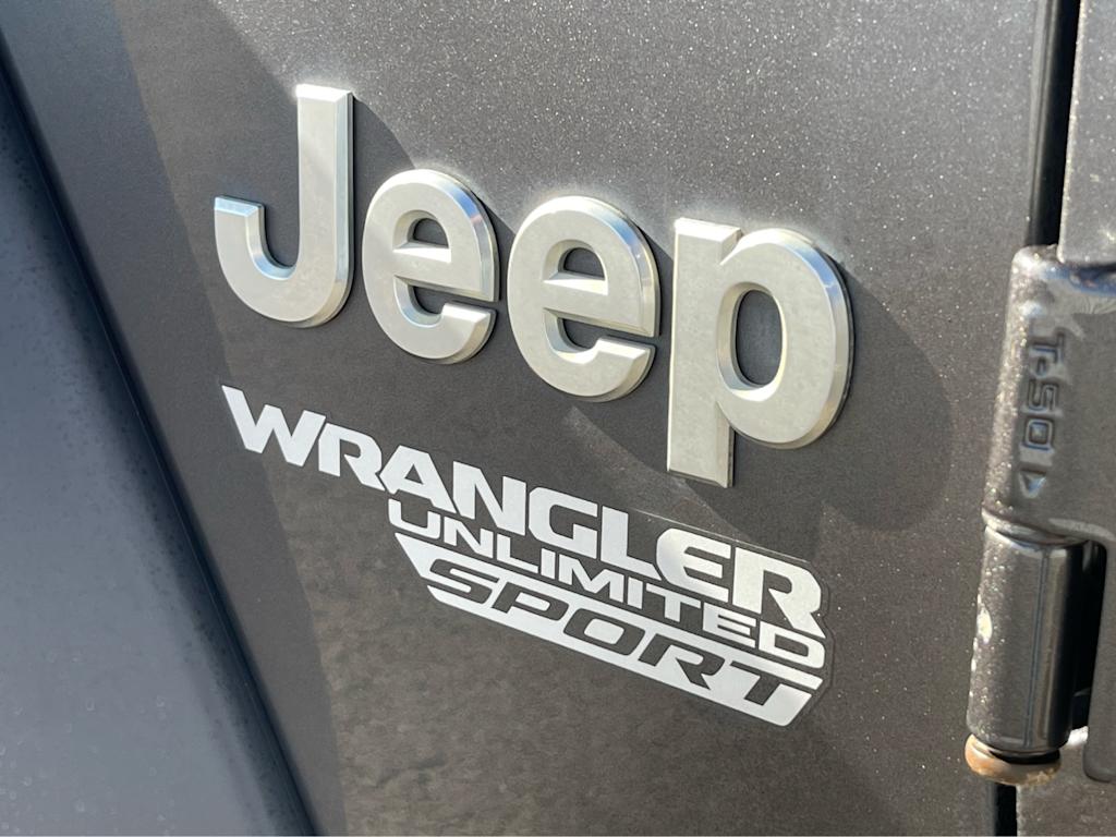 Thumbnail: 2018 Jeep Wrangler - 6
